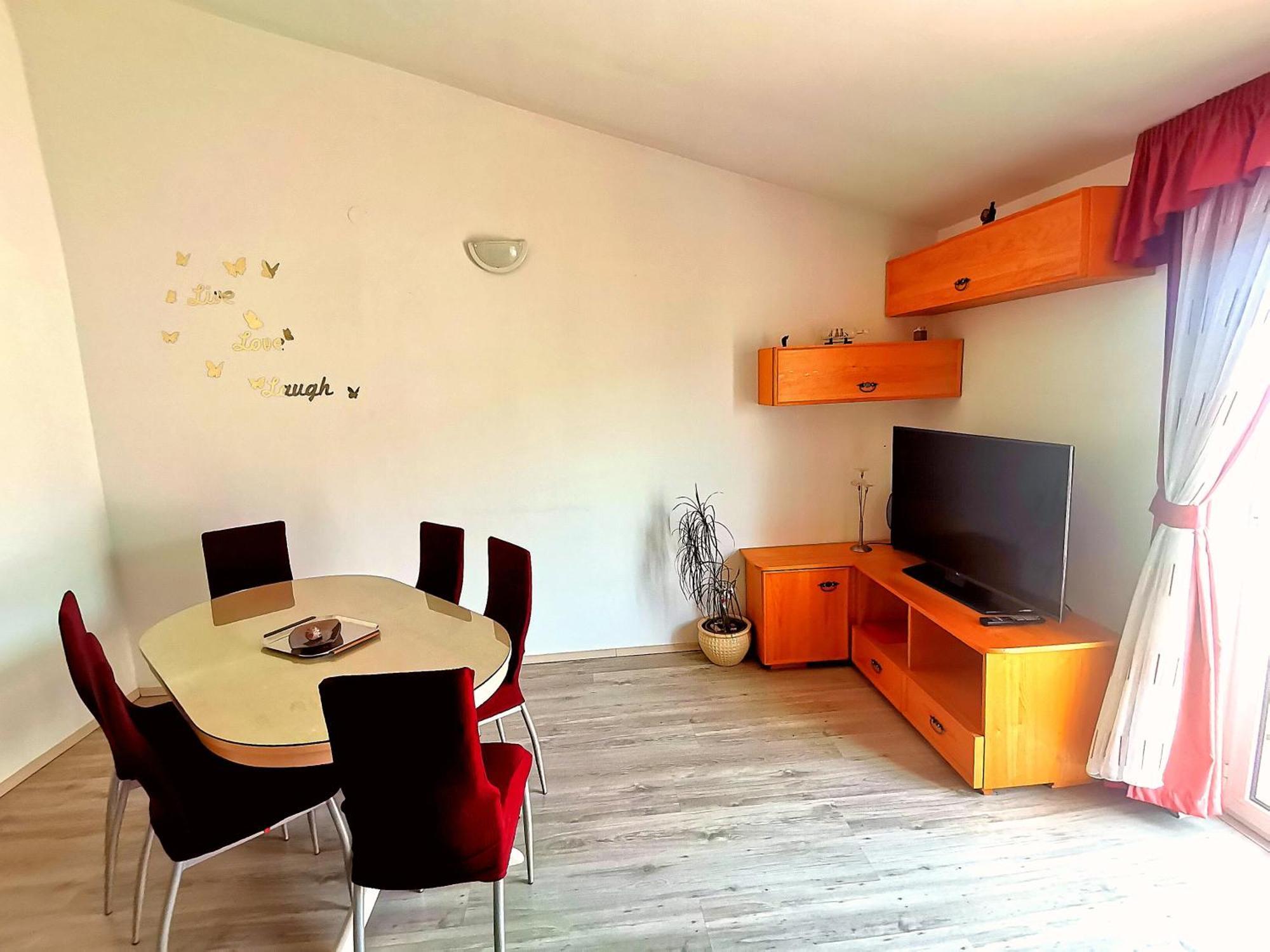 Apartments Green & Orange Hvar Town Exterior photo